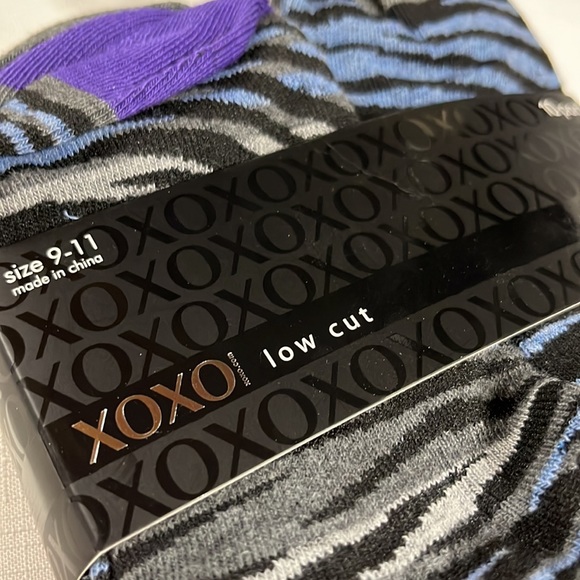 Women’s Low-Cut Socks 10 pairs nwt variety colors and prints stripes & animal - Picture 3 of 5